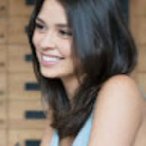 Meet your Posher, Maxine